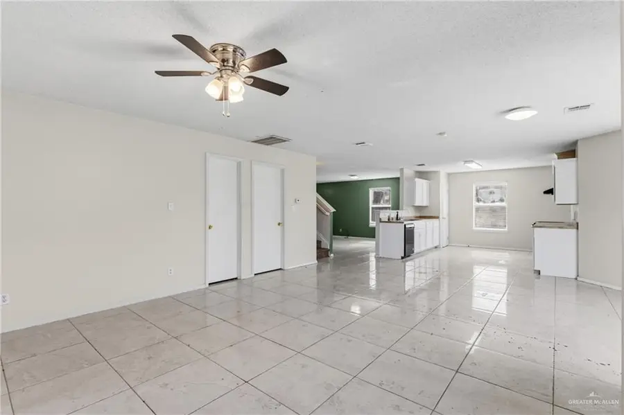 2110 W 40th Street, Mission, TX 78573 - #3