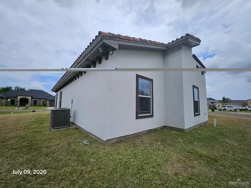 511 Mi Vida Street, Weslaco, TX 78596 - #2