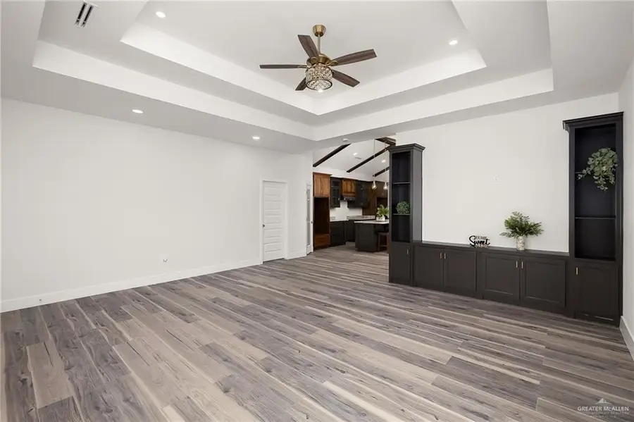 3027 W 6th Street, Weslaco, TX 78596 - #2