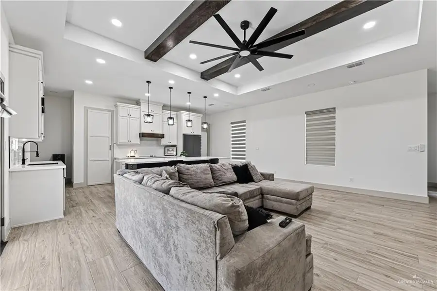 903 Green Valley Drive, Mission, TX 78572 - #3