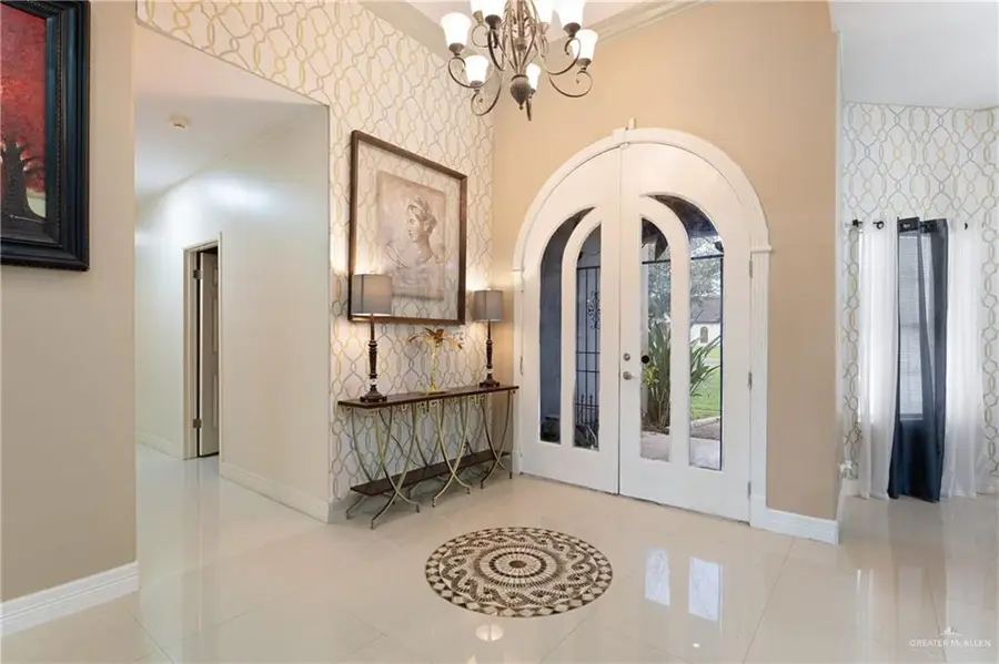 706 Chelsea Drive, Mission, TX 78573 - #2