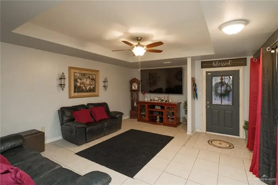 1101 S Georgia Avenue, Weslaco, TX 78596 - #2