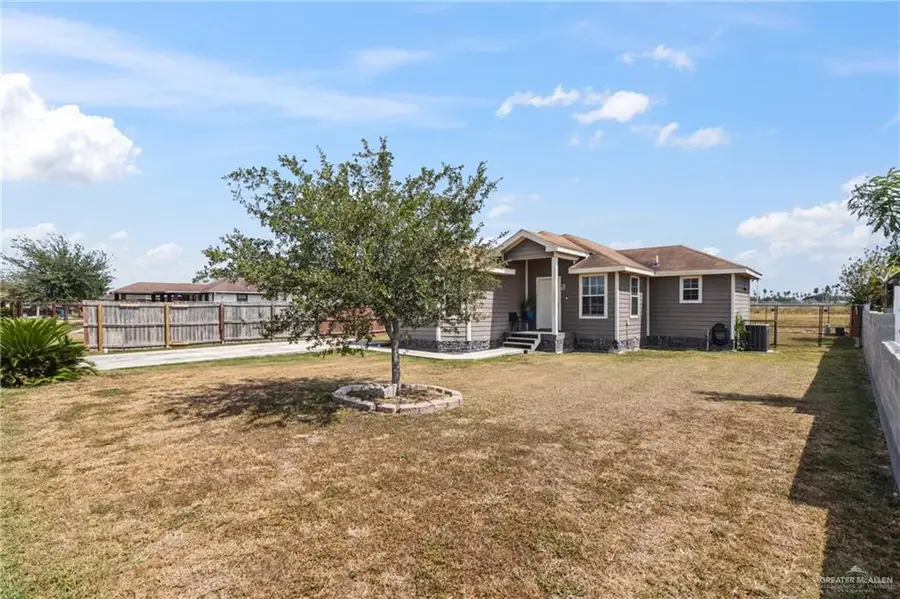 411 Tower Hills Street, Alamo, TX 78516 - #2