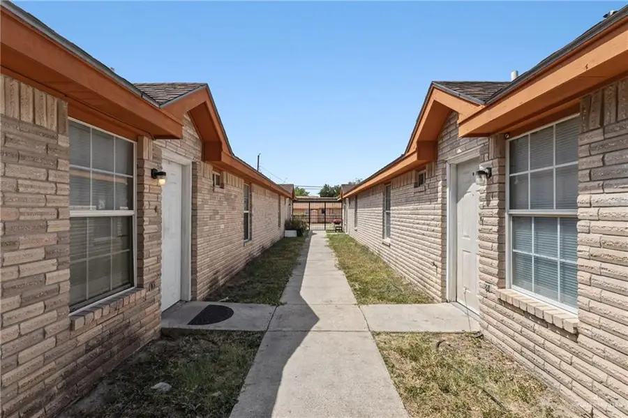 205 W Amy Drive, San Juan, TX 78589 - #3