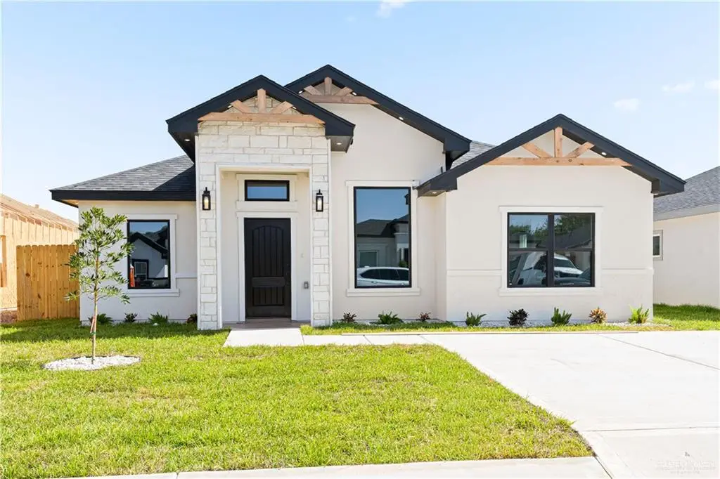 1212 E Boxwood Avenue, San Juan, TX 78589 - #1