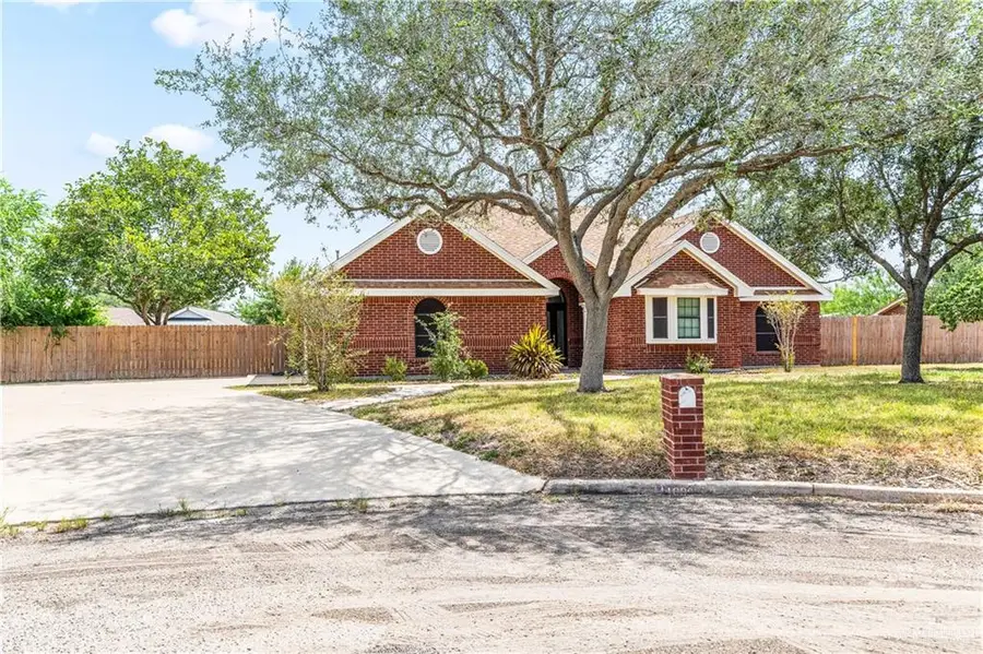 1000 Justin Circle, Donna, TX 78537 - #2