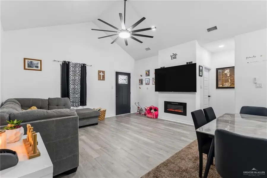 309 Felicidad Avenue, Donna, TX 78537 - #3