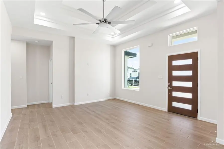 1204 E Boxwood Avenue, San Juan, TX 78589 - #3