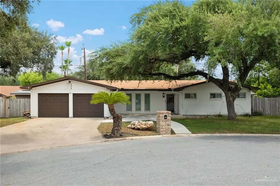 204 W Iris Avenue, McAllen, TX 78501 - #3