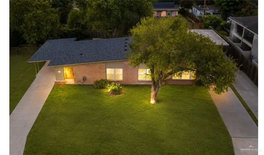 1112 Fern Avenue, McAllen, TX 78501 - #2