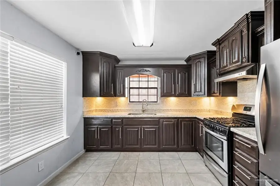 603 E Tulipan Street, Hidalgo, TX 78557 - #3