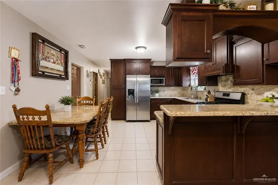 9400 Marisol Drive, Edinburg, TX 78542 - #2