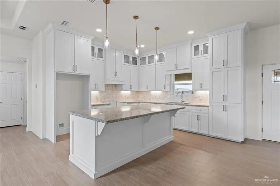 5704 Ebony Street, Pharr, TX 78577 - #2