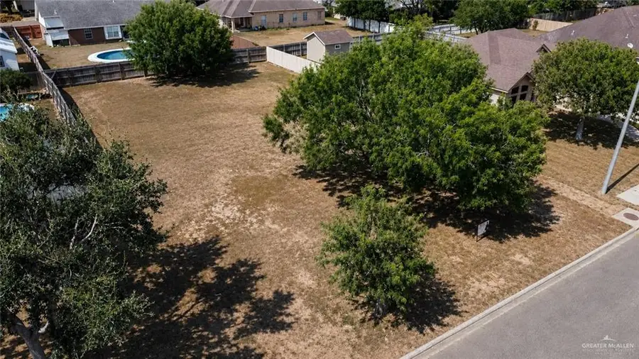 865 Quail Hollow Drive, Weslaco, TX 78596 - #3