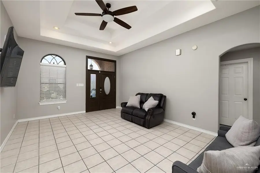 1509 W Calle Espana, Pharr, TX 78577 - #2