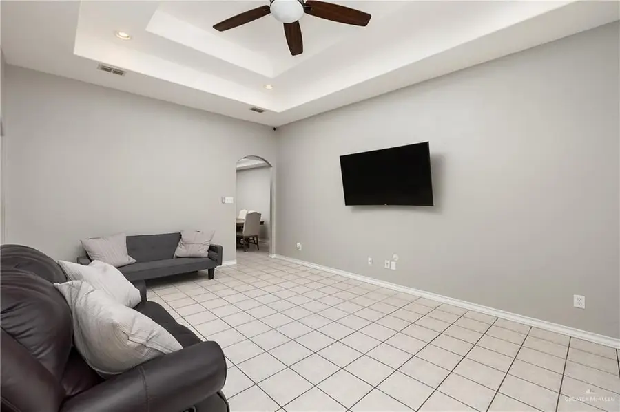 1509 W Calle Espana, Pharr, TX 78577 - #3