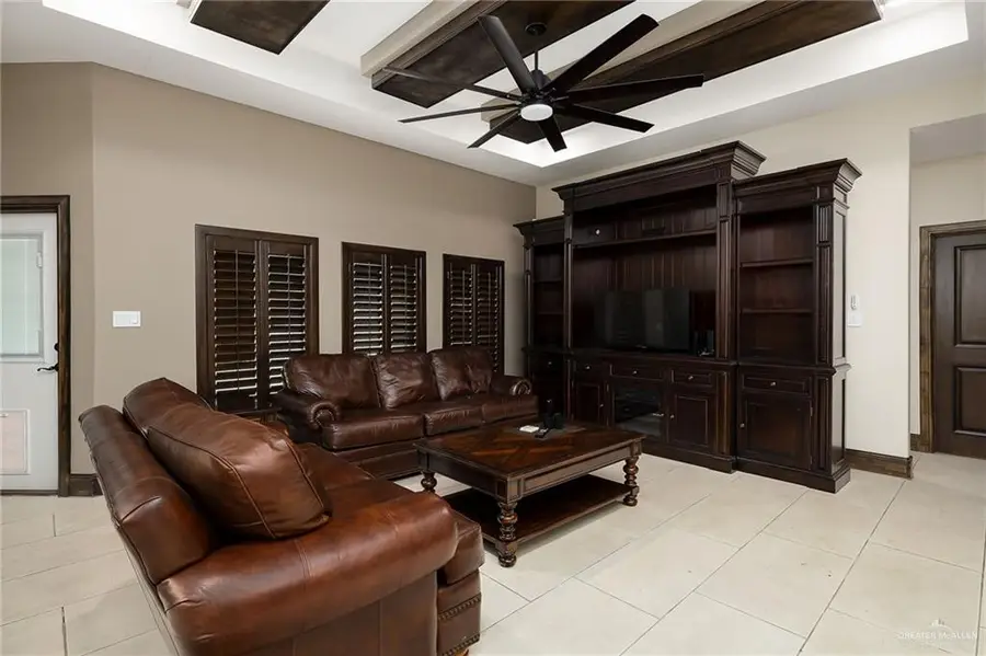5607 N Mockingbird Avenue, Pharr, TX 78577 - #2