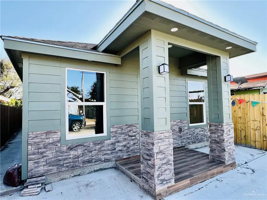 830 N Martinez Avenue, Weslaco, TX 78596 - #2