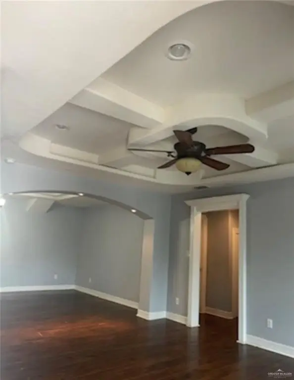 1516 S 14th Avenue, Edinburg, TX 78539 - #3