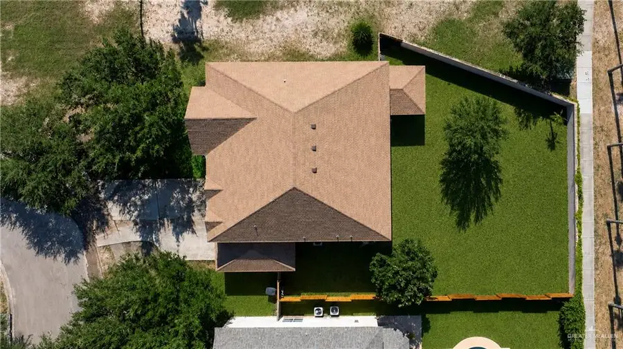 3106 San Clemente, Mission, TX 78572 - #2