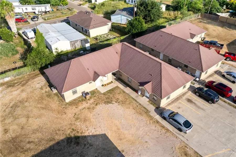402 W Date Palm Street, Donna, TX 78537 - #2