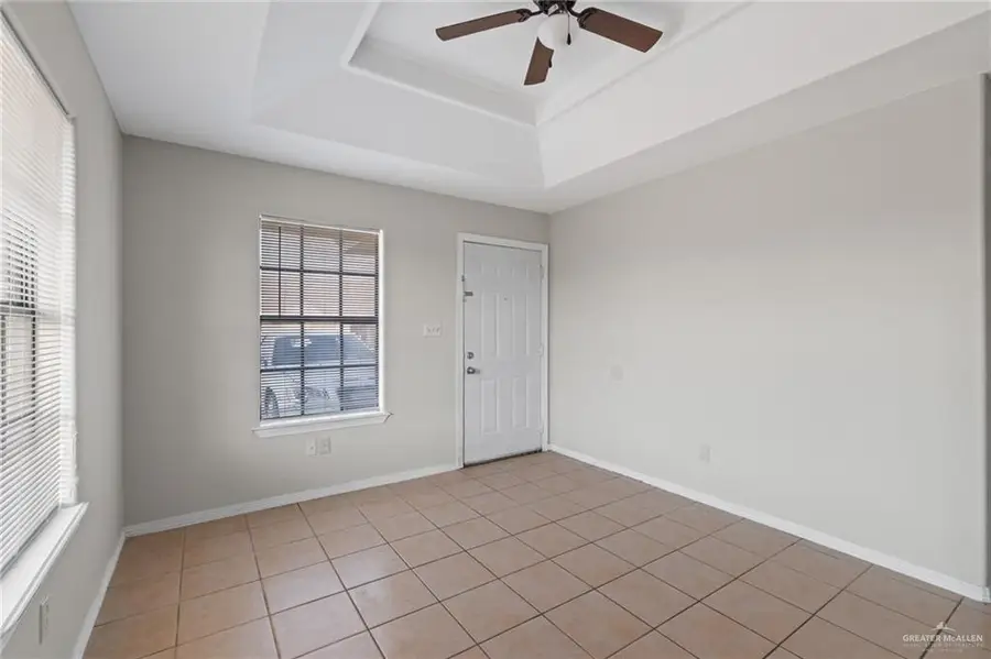 404 W Date Palm Street, Donna, TX 78537 - #2