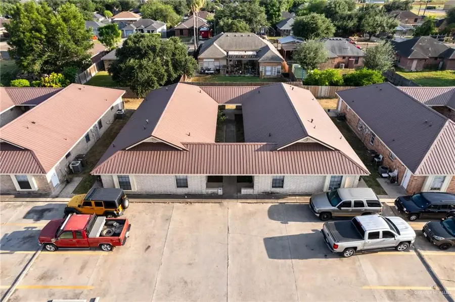 411 W Date Palm Street, Donna, TX 78573 - #2
