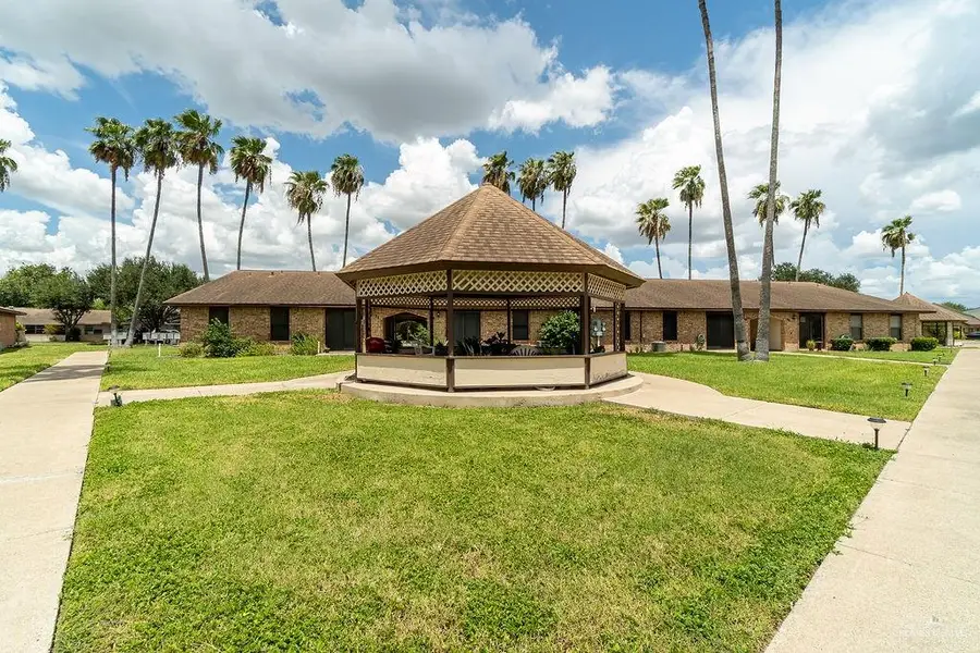 1500 S Evergreen Avenue #15, Mission, TX 78572 - #2