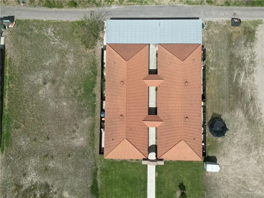 300 S Ridge Lane, San Juan, TX 78589 - #2