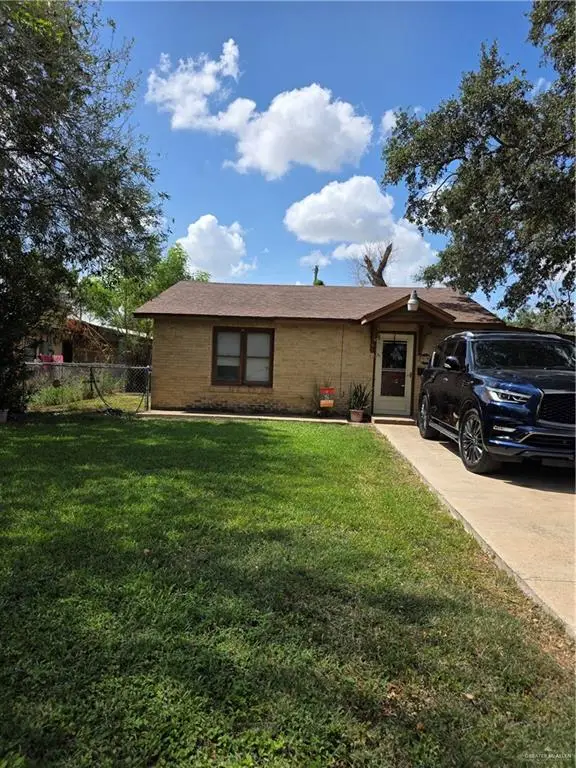 607 W Kelly Avenue, Pharr, TX 78577