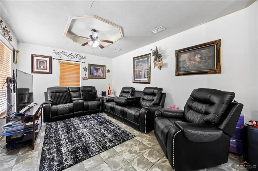 211 Ramon Private Road, Palmview, TX 78572 - #3