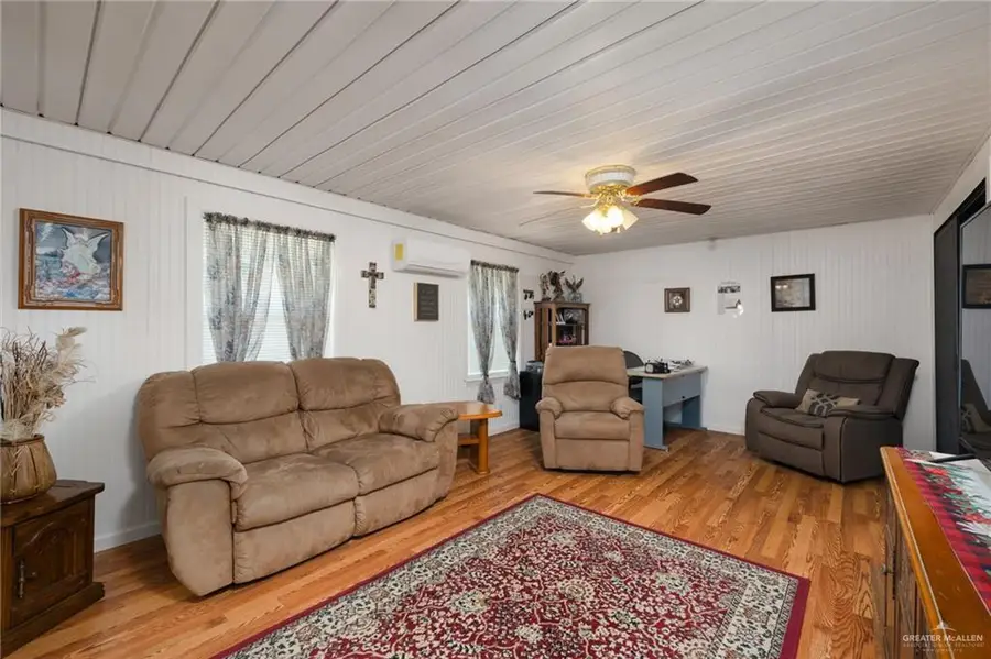 3006 Spur Drive, Mission, TX 78574 - #3