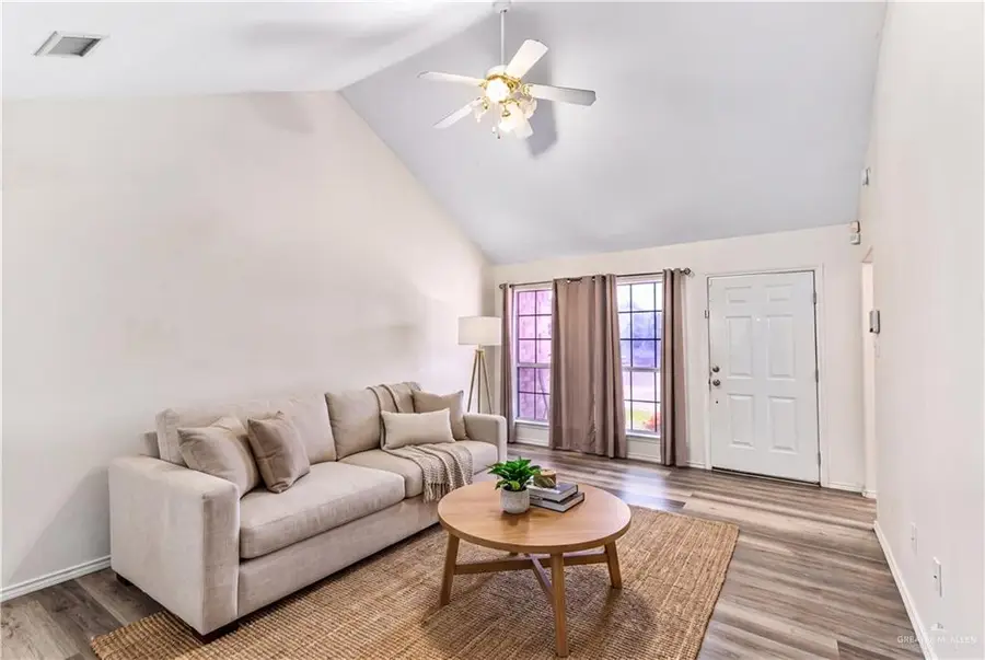 4604 Sandpiper Avenue, McAllen, TX 78504 - #3