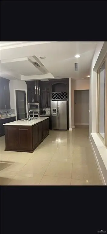 204 E Baylor Avenue, McAllen, TX 78504 - #3