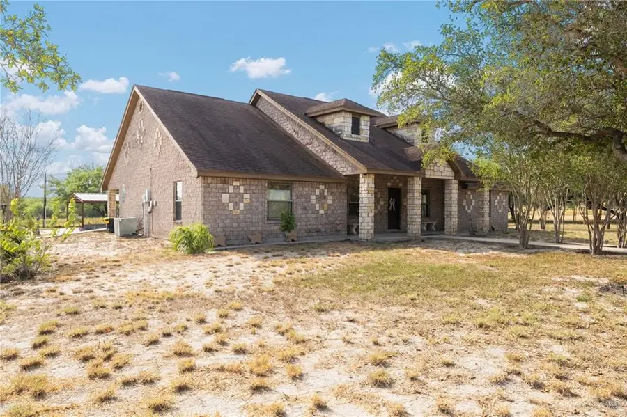 3120 Mesquite Country Avenue, Rio Grande City, TX 78582 - #3