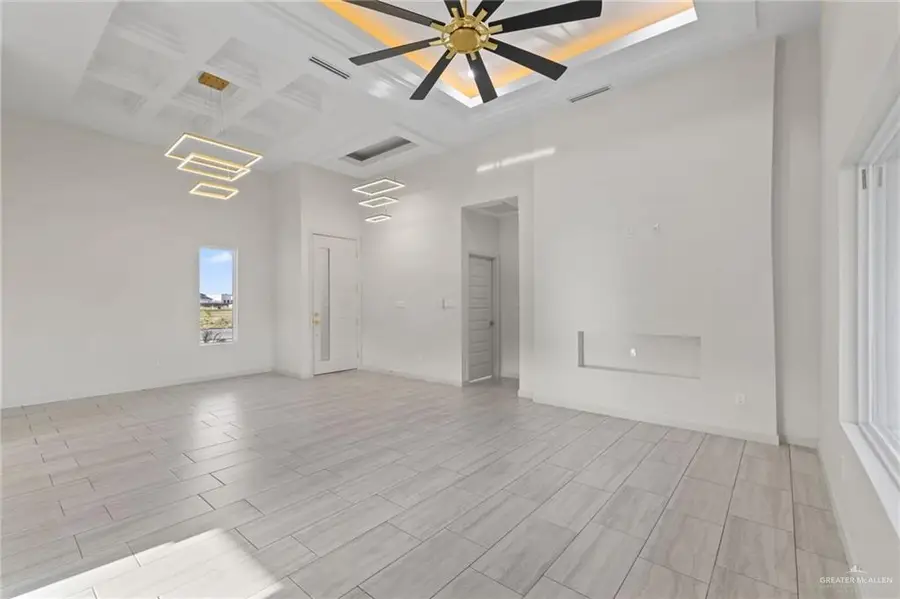 2806 E Retama Street, Hidalgo, TX 78557 - #3