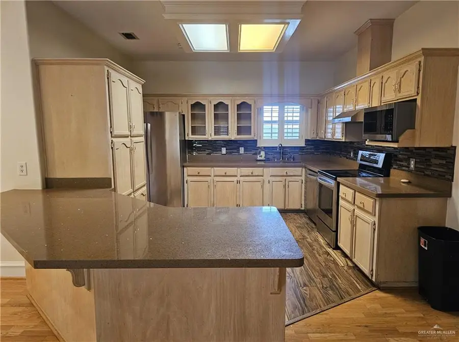 2012 Quail Lane, Mission, TX 78572 - #2