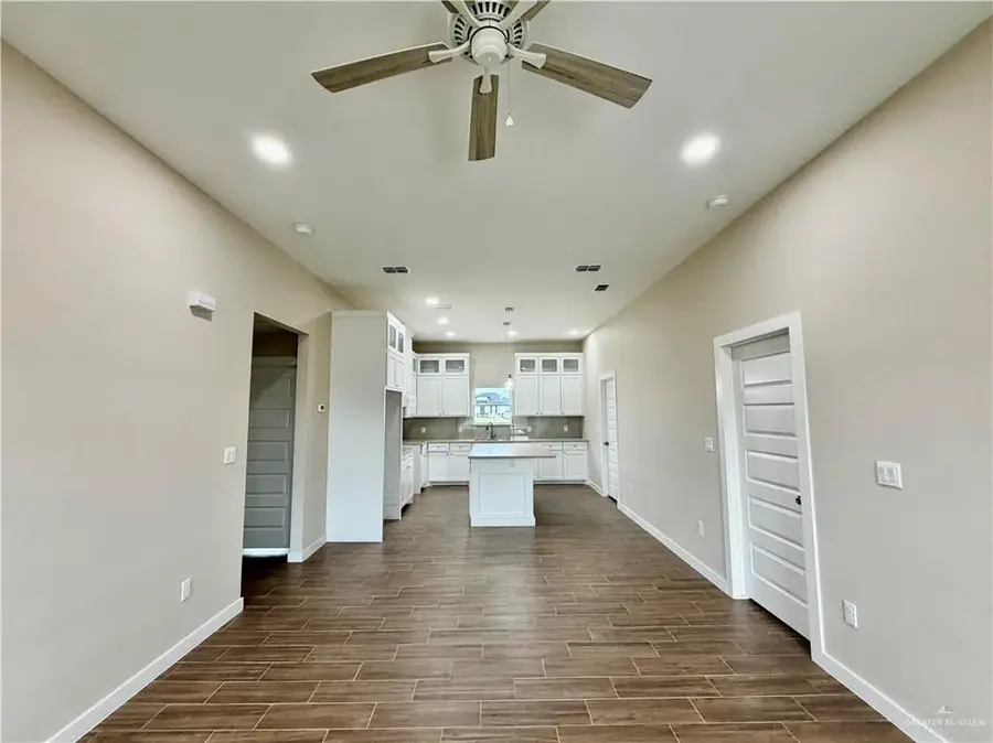 343 Barcelona Drive, Donna, TX 78537 - #3