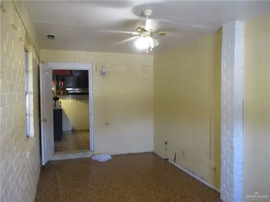 1206 Fincher Street, Mission, TX 78572 - #3