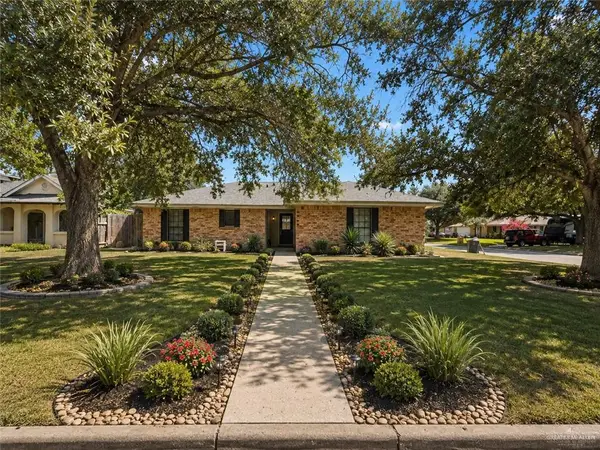 2423 Live Oak Street, Mission, TX 78574