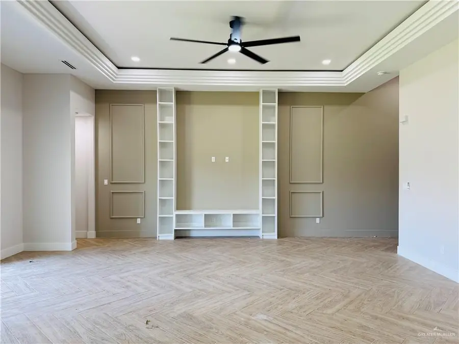 3825 W Zimmerius Avenue, McAllen, TX 78504 - #3