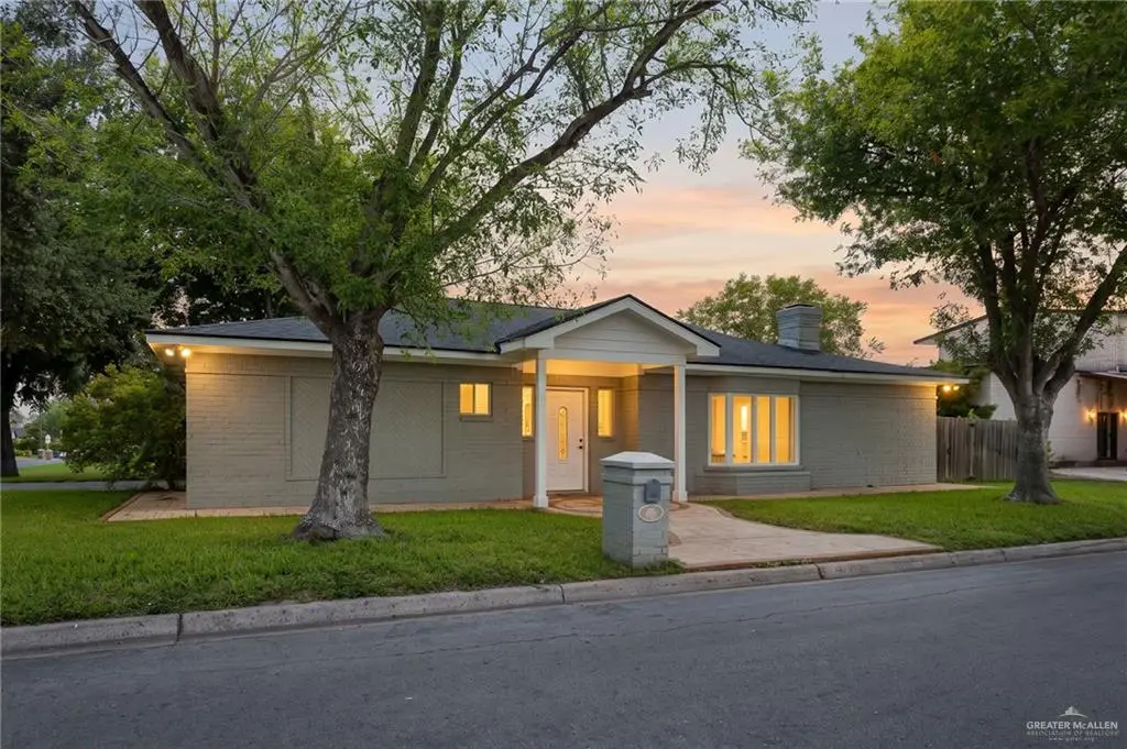 500 E Ridgeland Avenue, McAllen, TX 78503 - #1