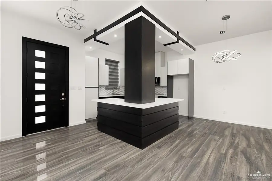 5101 Sequoia Avenue, McAllen, TX 78501 - #2