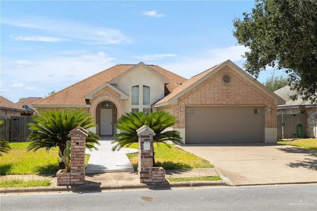 917 W Parkway Drive, Pharr, TX 78577 - #1