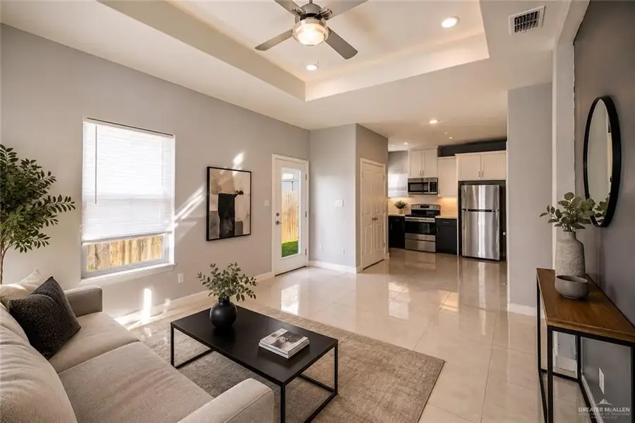 201 W St. Helena Avenue, Edinburg, TX 78541 - #2