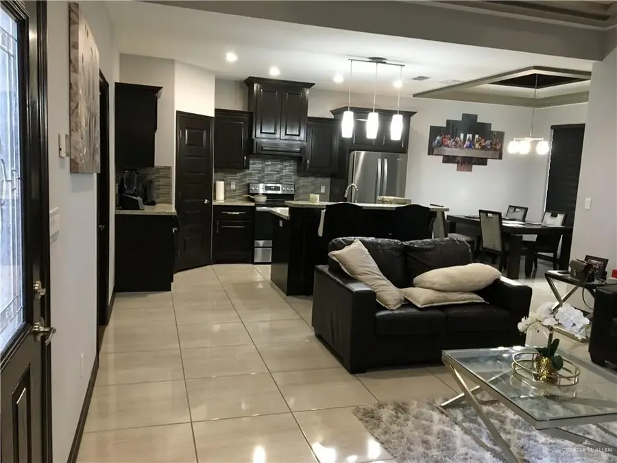 3128 Arroyo Avenue, McAllen, TX 78504 - #3