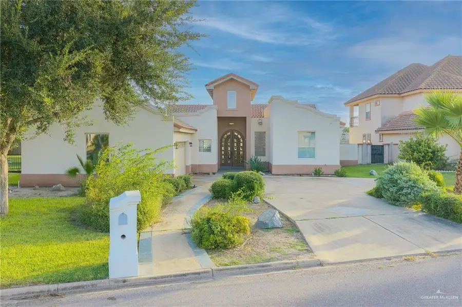 2614 S Woods Drive, Edinburg, TX 78542 - #2