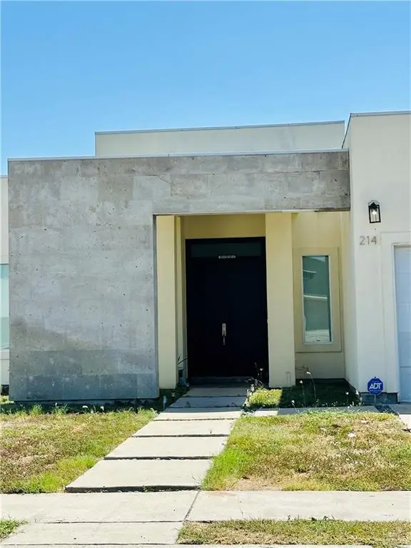 214 S Driftwood Avenue, Mission, TX 78572 - #2