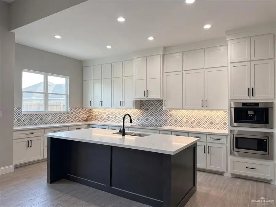 3905 Zenker Avenue, McAllen, TX 78504 - #3