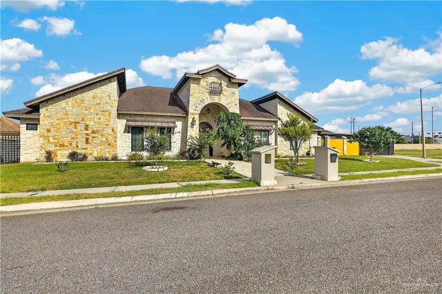 5606 N 6th Lane, McAllen, TX 78504 - #3